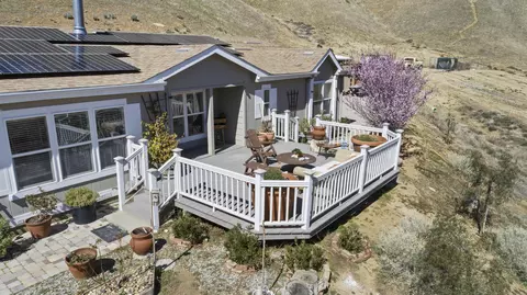 601 Lance Ave, Lebec, CA 93243 photo 3