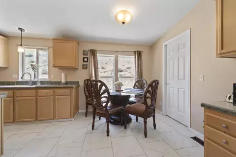 601 Lance Ave, Lebec, CA 93243 photo 16