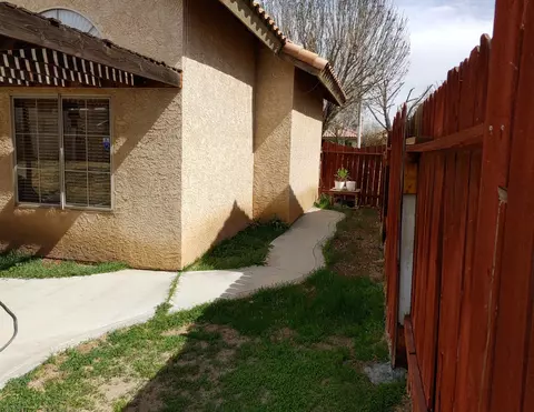43745 Andale Ave, Lancaster, CA 93535 photo 30