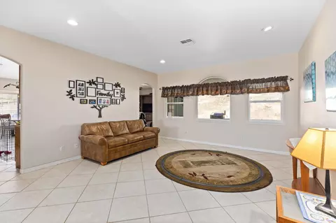26201 Big Sky Ct, Tehachapi, CA 93561 photo 9