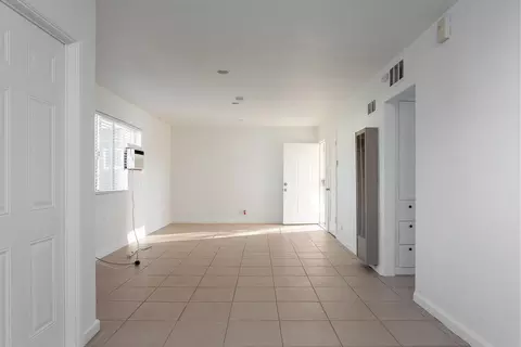 44030 Cedar Ave, Lancaster, CA 93534 photo 3