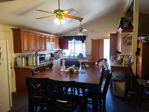 44148 Gingham Ave, Lancaster, CA 93535 photo 3