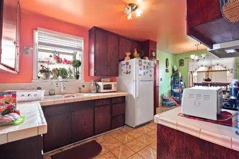 38550 35th St E, Palmdale, CA 93550 photo 14