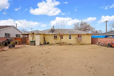 38550 35th St E, Palmdale, CA 93550 photo 26