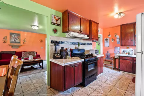 38550 35th St E, Palmdale, CA 93550 photo 12