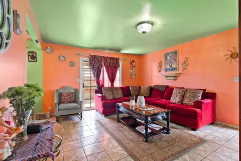 38550 35th St E, Palmdale, CA 93550 photo 9