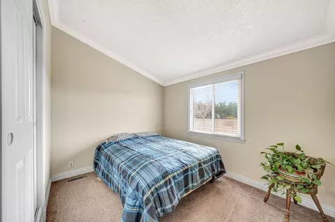 4458 Dobbs Rd, Rosamond, CA 93560 photo 18