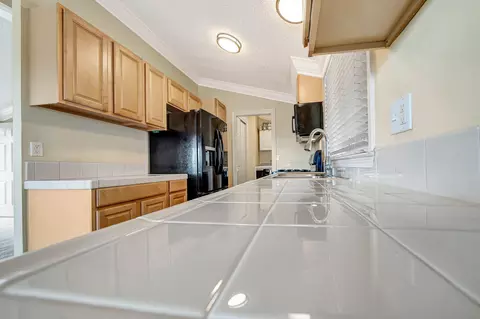 4458 Dobbs Rd, Rosamond, CA 93560 photo 9