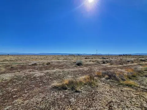 Ave C14 Vic 65 Stw, Lancaster, CA 93536