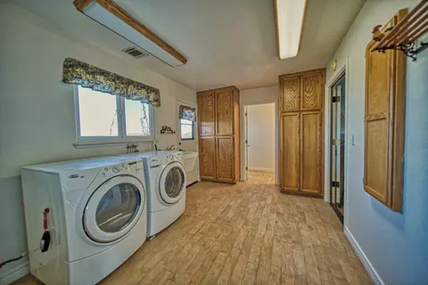 8950 Elm St, Phelan, CA 92371 photo 23