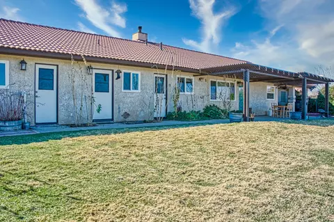 8950 Elm St, Phelan, CA 92371 photo 9