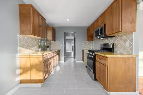 44432 Andale Ave, Lancaster, CA 93535 photo 8