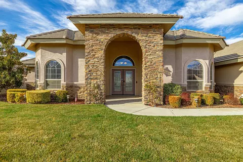 411 Mesquite Dr, Tehachapi, CA 93561 photo 9