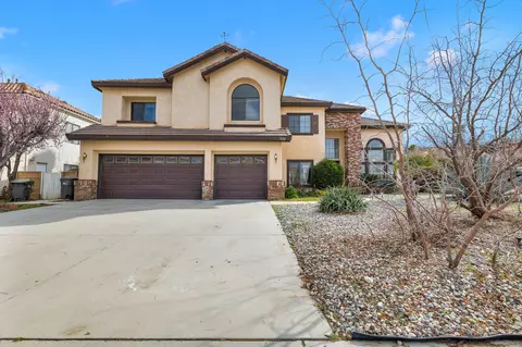 7222 Parkside Ln, Lancaster, CA 93536 photo 3