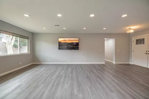 2528 Marcella St, Lancaster, CA 93536 photo 14