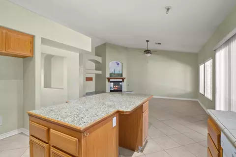 42863 Flag St, Lancaster, CA 93536 photo 15
