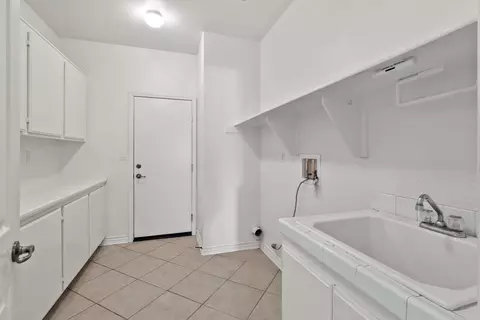 42863 Flag St, Lancaster, CA 93536 photo 32