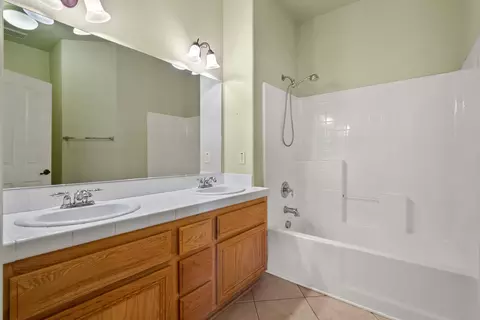 42863 Flag St, Lancaster, CA 93536 photo 21