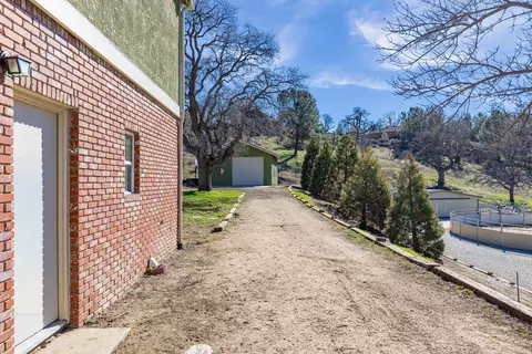 26520 Columbia Way, Tehachapi, CA 93561 photo 33