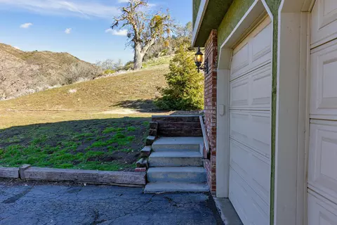 26520 Columbia Way, Tehachapi, CA 93561 photo 3