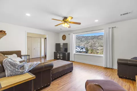 26520 Columbia Way, Tehachapi, CA 93561 photo 8