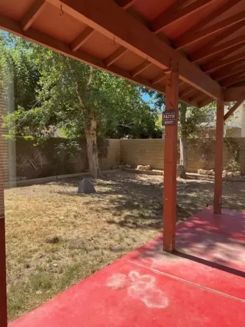 1520 E Kettering St, Lancaster, CA 93535 photo 47
