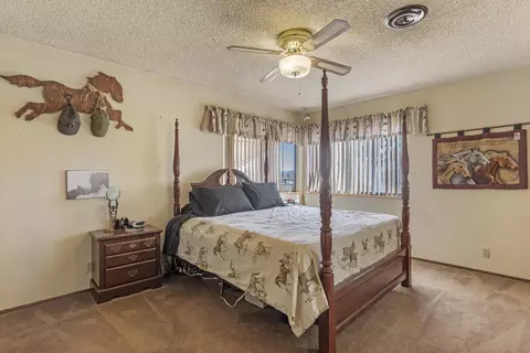20128 Mesa Dr, Tehachapi, CA 93561 photo 17