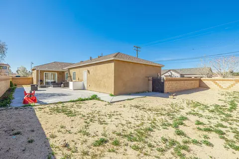 549 W Jackman St, Lancaster, CA 93534 photo 25