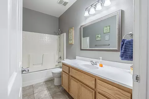 549 W Jackman St, Lancaster, CA 93534 photo 13