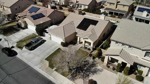 2037 Hart St, Lancaster, CA 93536 photo 37