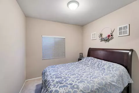 2037 Hart St, Lancaster, CA 93536 photo 23