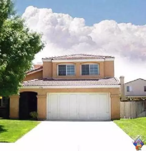 1136 Kildare St E, Lancaster, CA 93535 photo 1