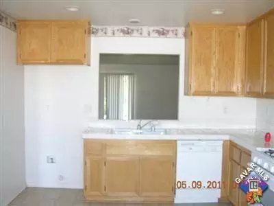 43726 5th St E, Lancaster, CA 93535 photo 3