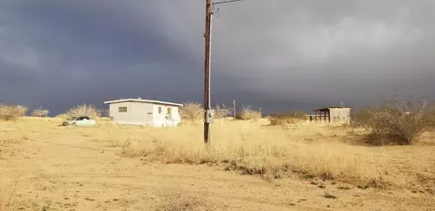 10580 Bob St, Mojave, CA 93501