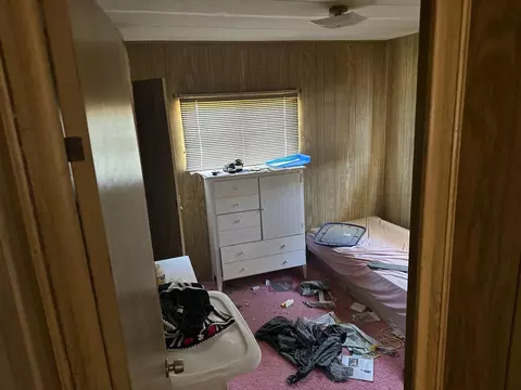 10580 Bob St, Mojave, CA 93501 photo 3