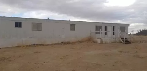 10580 Bob St, Mojave, CA 93501 photo 13