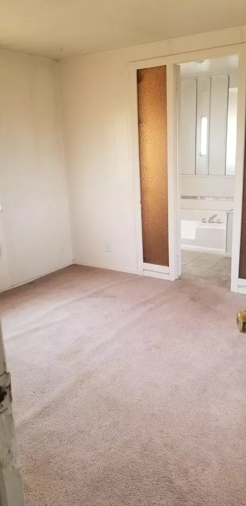 10580 Bob St, Mojave, CA 93501 photo 11