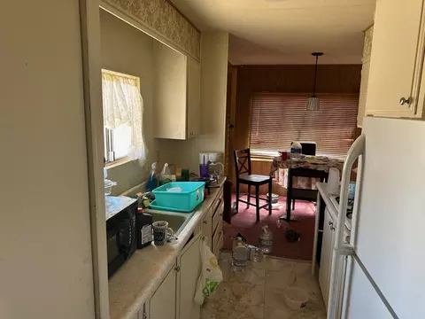 10580 Bob St, Mojave, CA 93501 photo 5
