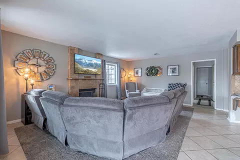 2846 Springfield Pl, Lancaster, CA 93536 photo 25