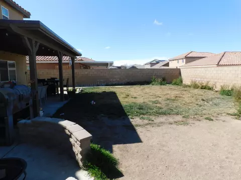 3107 Newgrove St E, Lancaster, CA 93535 photo 27