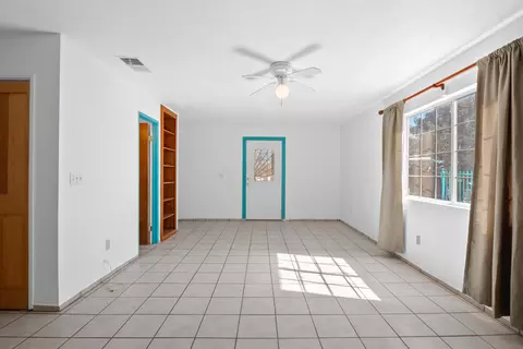 15923 Edwin St, Mojave, CA 93501 photo 9