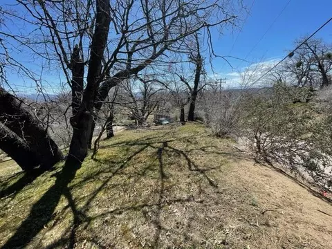 30221 Starland Dr, Tehachapi, CA 93561 photo 5