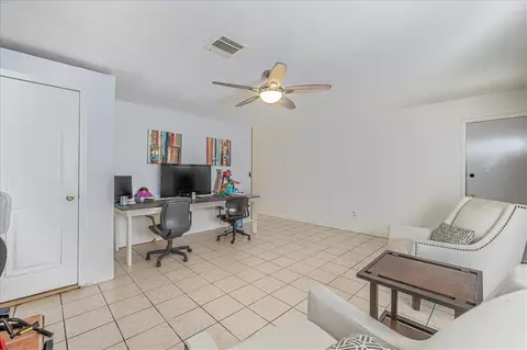 44621 12th St E, Lancaster, CA 93535 photo 6