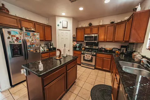 44423 Byron Dr, Lancaster, CA 93535 photo 16