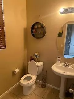 44423 Byron Dr, Lancaster, CA 93535 photo 3