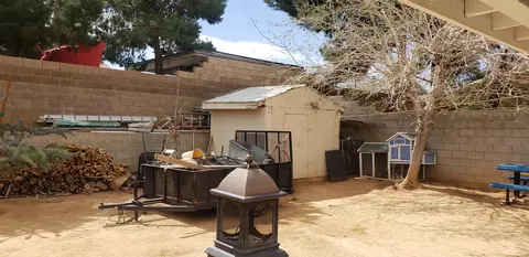 2220 Estrella Ct, Palmdale, CA 93550 photo 22