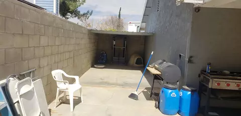 2220 Estrella Ct, Palmdale, CA 93550 photo 23