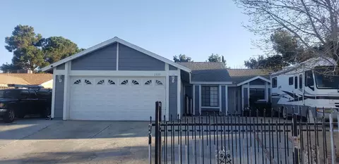 2220 Estrella Ct, Palmdale, CA 93550 photo 1