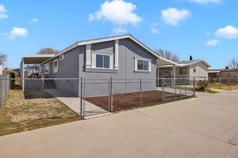 45465 E 25th St N #131, Lancaster, CA 93535 photo 3