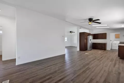 45465 E 25th St N #131, Lancaster, CA 93535 photo 10
